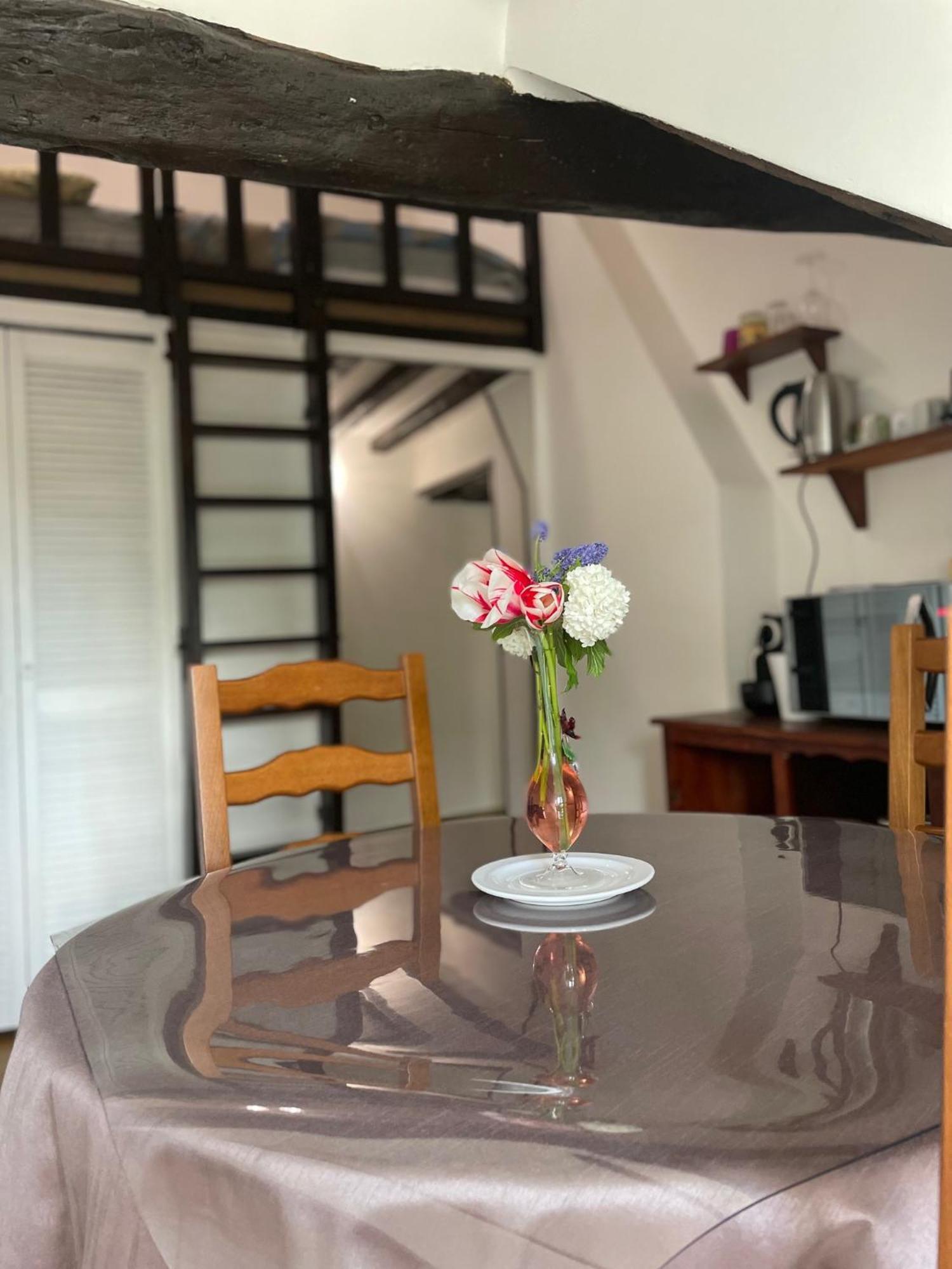 Appartement 1 Chambre Et Mezzanine Hargeville Екстер'єр фото